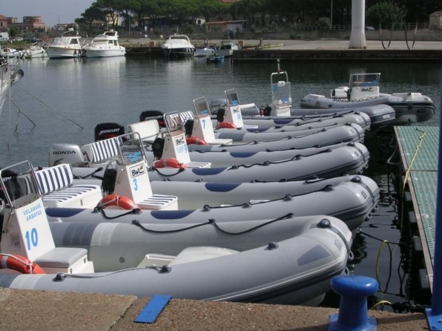  Schlauchbootverleih 